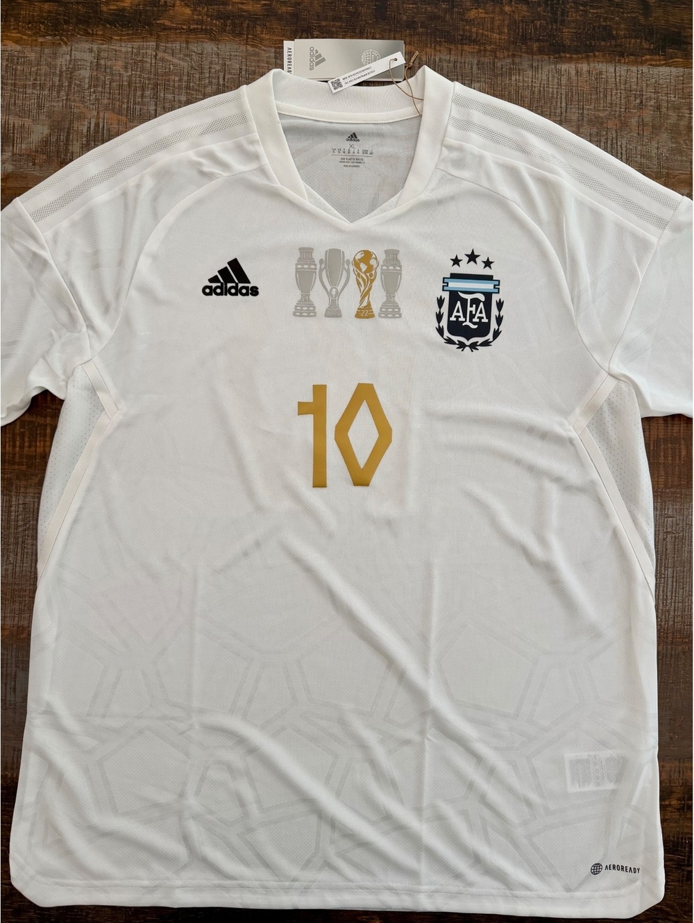 Lionel Messi All 4 trophies won with Argentina Adidas White and Gold - XL